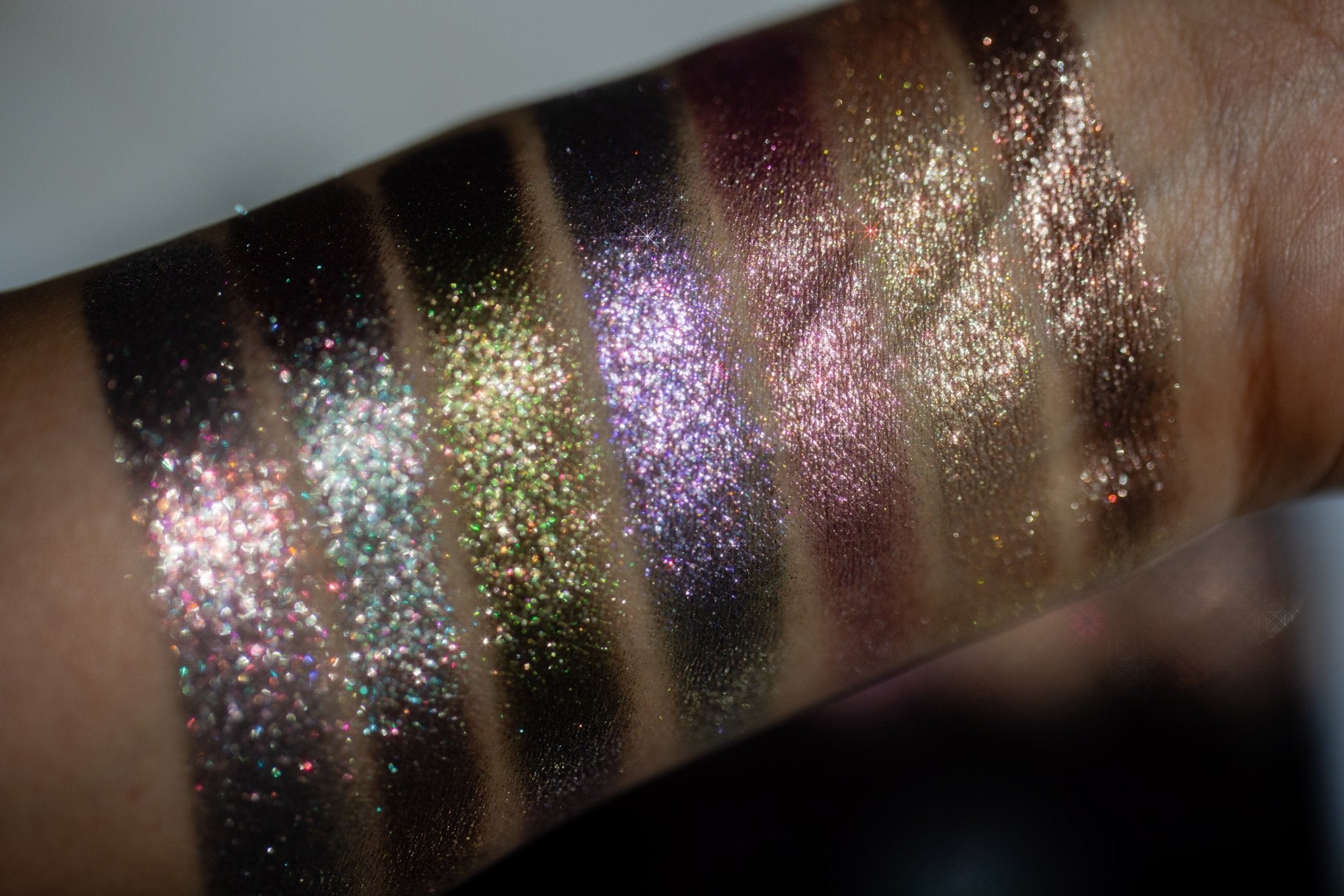 7 PAN SPARKLY NEUTRALS BUNDLE - TouchofGlamBeauty