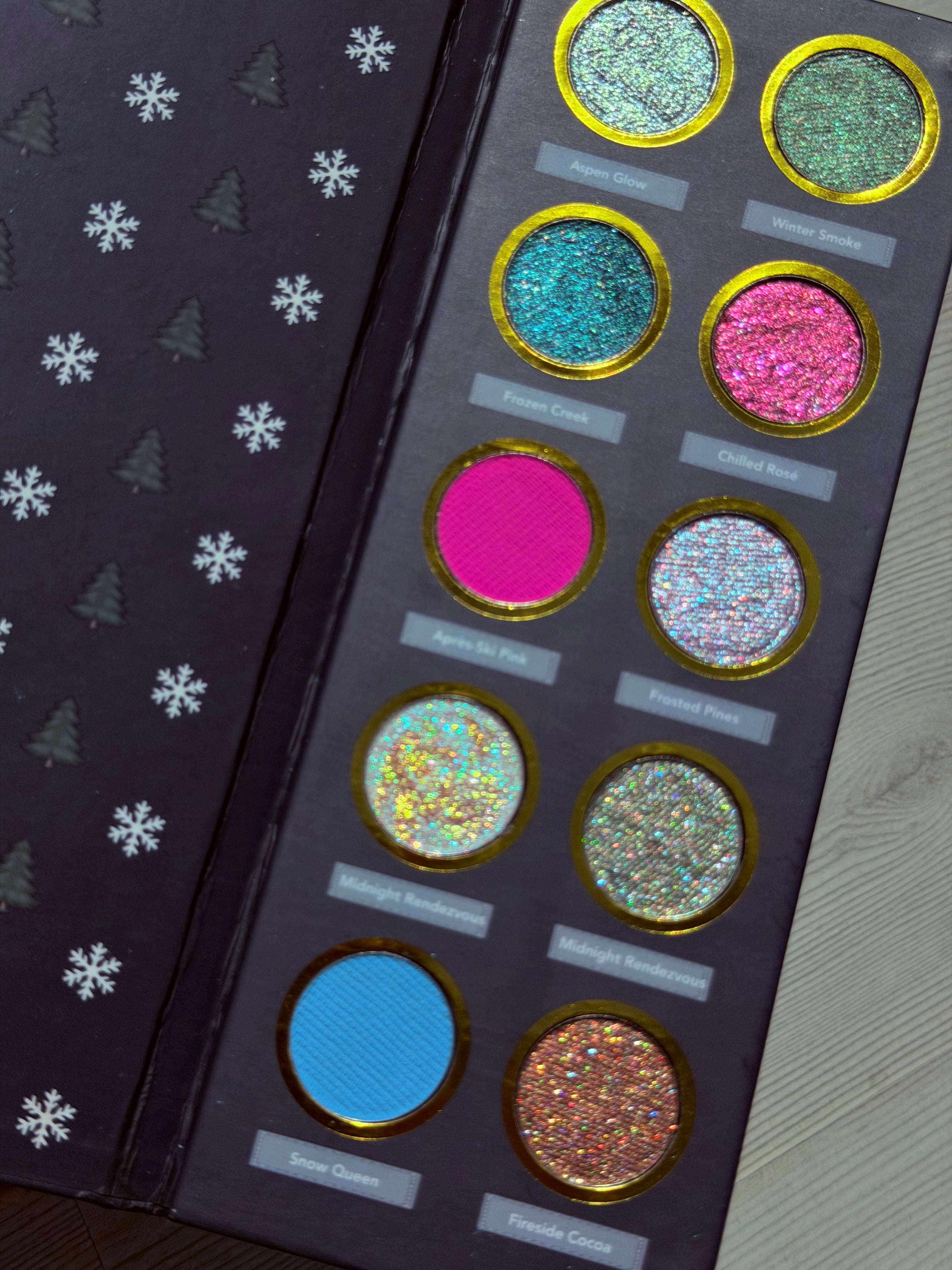 MIDNIGHT IN ASPEN PRESSED EYESHADOW PALETTE