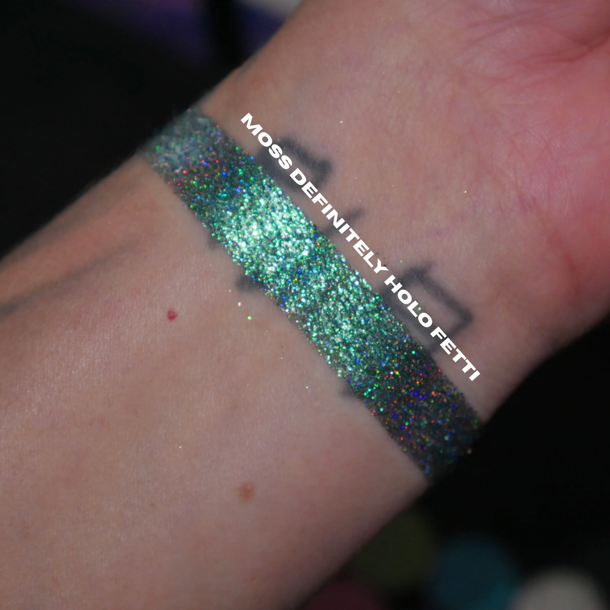 MOSS DEFINITELY HOLO FETTI