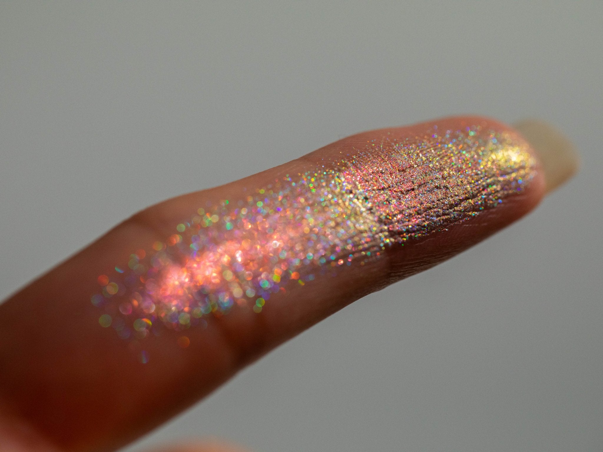 EARWAX HOLO - TouchofGlamBeauty